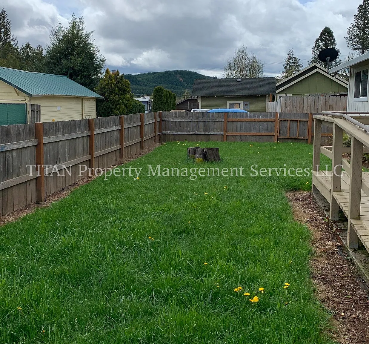 3 bed, 2.0 bath, 1760 sqft, $2,295 — Photo 1
