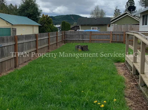 798 Bridge St E, Vernonia, OR 97064