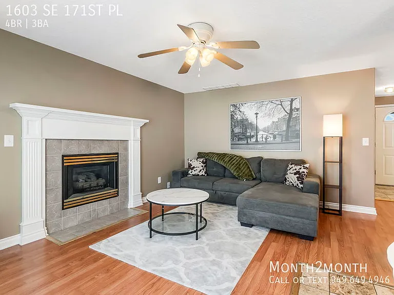 1603 SE 171st Pl — Photo 2