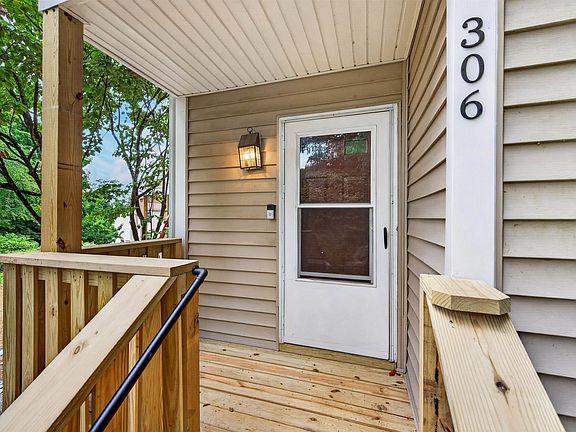 2nd image of 306 Chowning Pl Unit 306