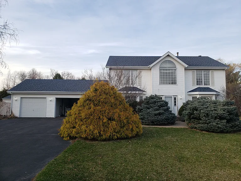 Silver Dawn Ln — Photo 12