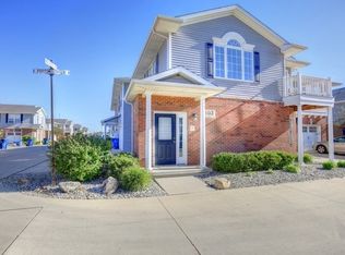 103 Portsmouth Ln UNIT 3, Savoy, IL 61874