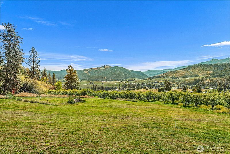 4th image of 8795 Larson Road