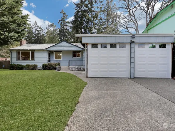 8515 Edgewater Drive SW, Lakewood, WA 98499