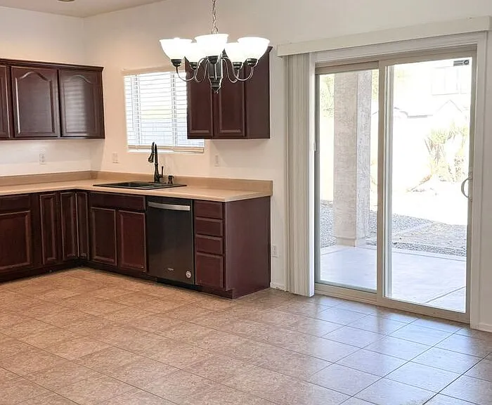 1170 E Desert Springs Way — Photo 16