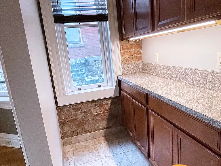 2326 Ashland Ave #1 — Photo 18