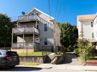 122 4th Ave, Woonsocket, RI 02895