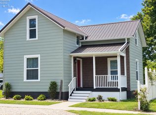 110 E Emerald St, Willard, OH 44890