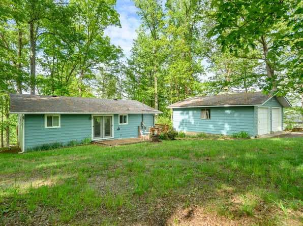 6224 Grouse Dr, Nineveh, IN 46164