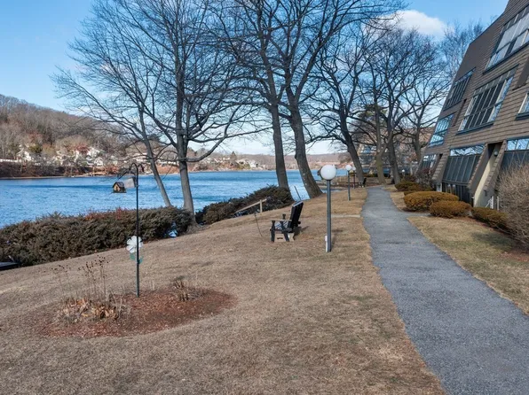 7 Eaglehead Ter #1A, Shrewsbury, MA 01545