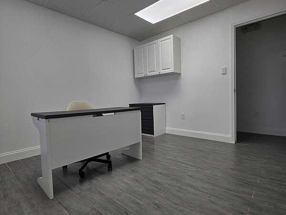 4th image of 4923 71st Ave N #E