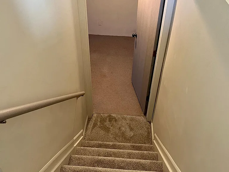 1629 Glenbrooke Ct — Photo 23