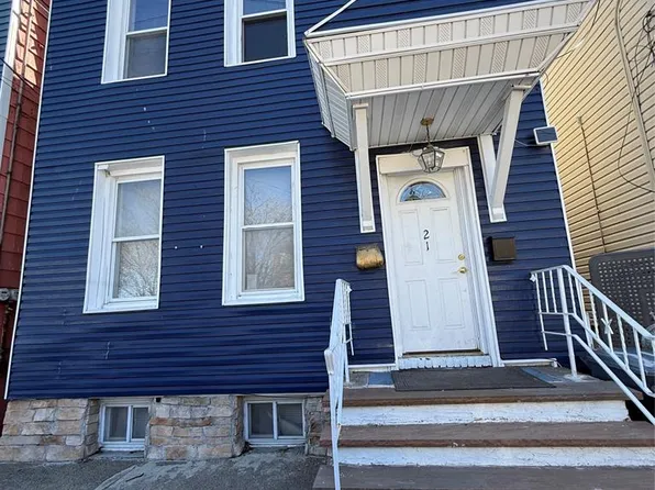 21 Summer St, Lodi, NJ 07644