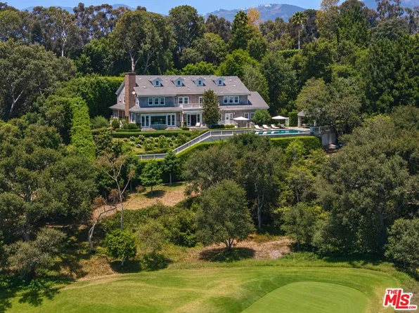 770 Napoli Dr, Pacific Palisades, CA 90272