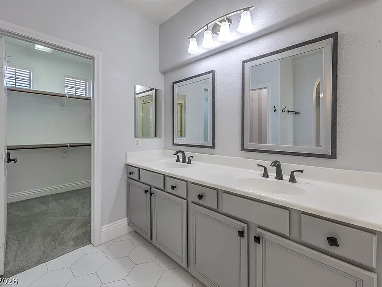 11741 San Rosarita Ct — Photo 35
