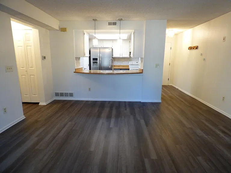 16103 E Alaska Pl #9 — Photo 7