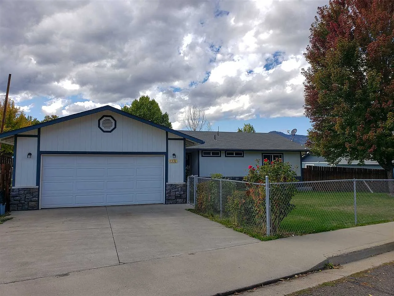 1331 Placer Dr photo 1