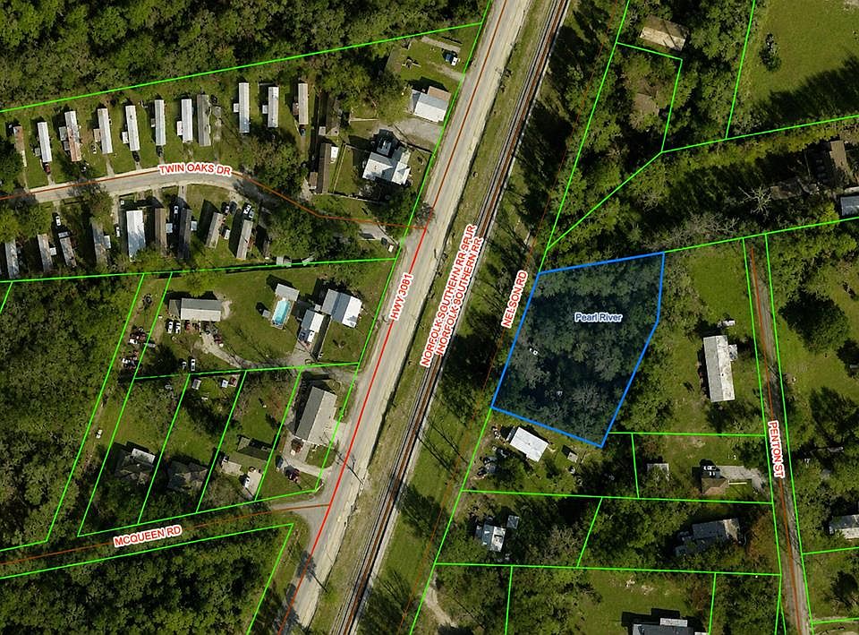 2nd image of 64366 Nelson Rd