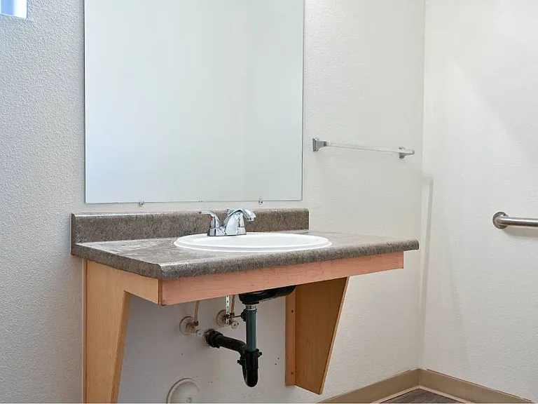 Quail Run Apartments — Photo 46