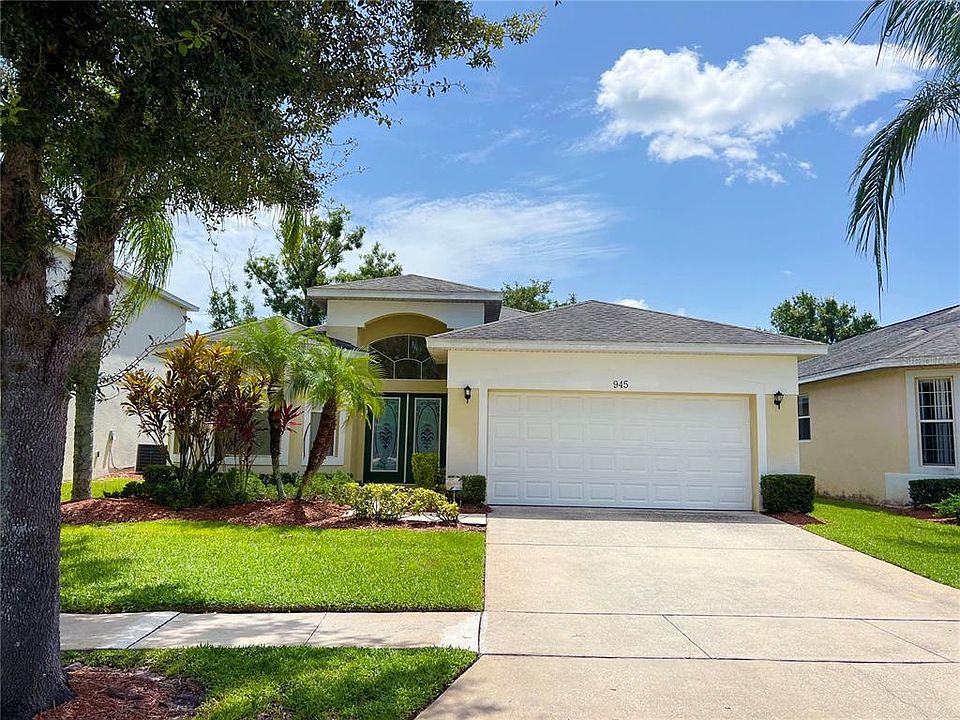 1st image of 945 EMERALD GREEN COURT