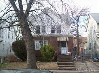 1st image of 11634 222nd St