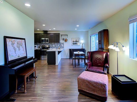 5th image of 12806 NE 118th Way