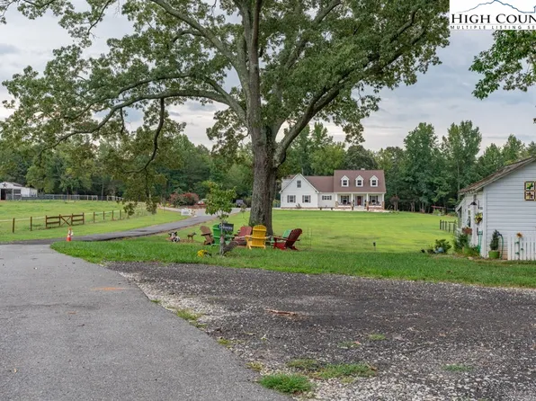 335 Dalton Road, Mocksville, NC 27028