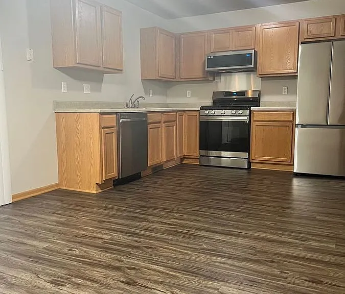 1701 Dainesway — Photo 8