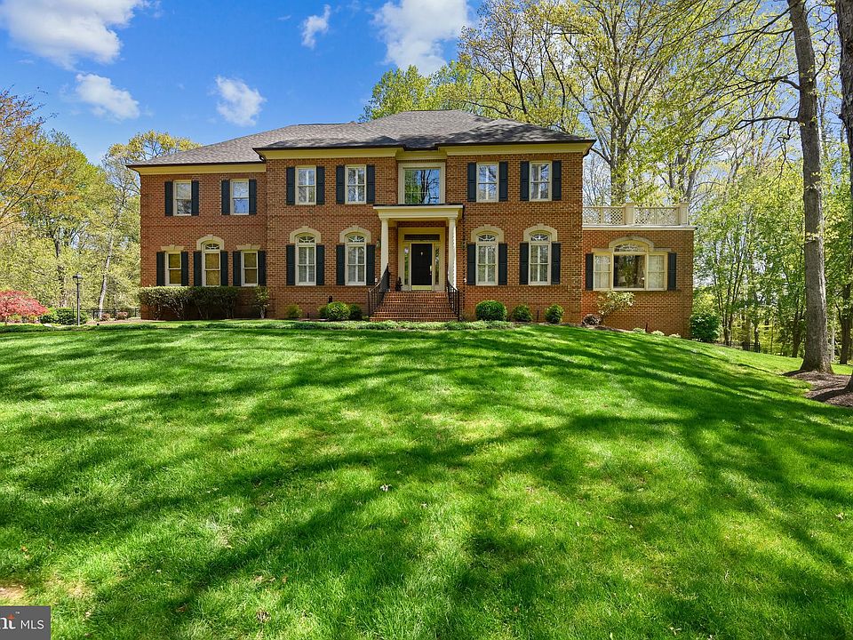 10284 Johns Hollow Rd, Vienna, VA 22182 MLS VAFX1197276 Zillow