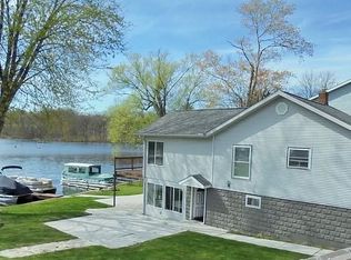 3894 S Main St, Akron, OH 44319