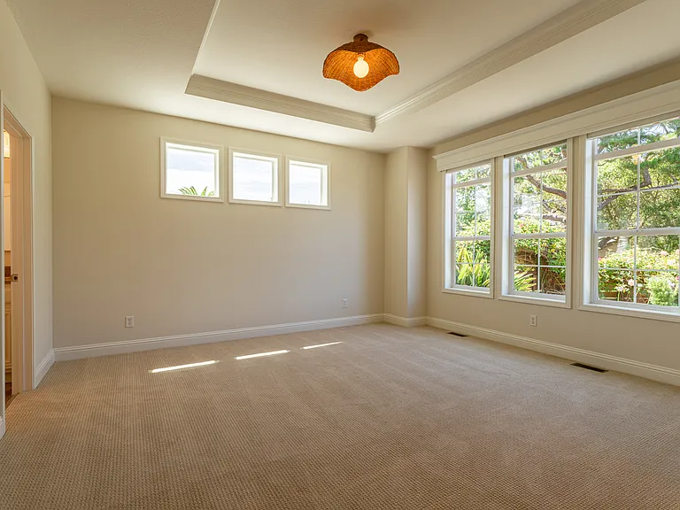 300 Plum St #15 — Photo 9