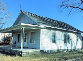 208 Bridge St, Center, NE 68724