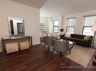 209 E Chestnut St #714, Chicago, IL 60611