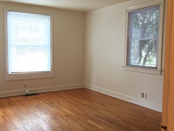 Living room without furniture