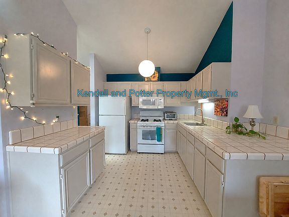 4th image of 2485 Cardinal Ln