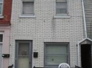 1027 Greenwich St, Reading, PA 19604