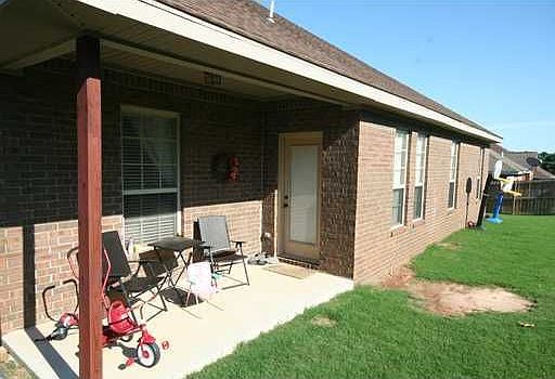 2nd image of 3704 SW Kestrel Dr