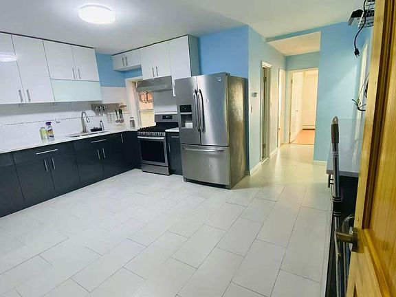 3rd image of 48-48 45th Street