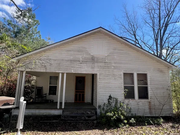 2713 Lowman Loop, Dozier, AL 36028