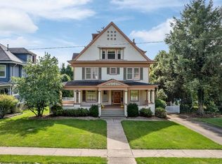 11 Hamilton Ave, Wheeling, WV 26003