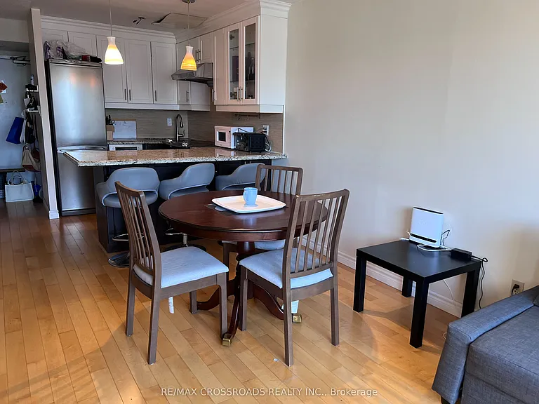 633 Bay St #Penthouse 12 — Photo 14
