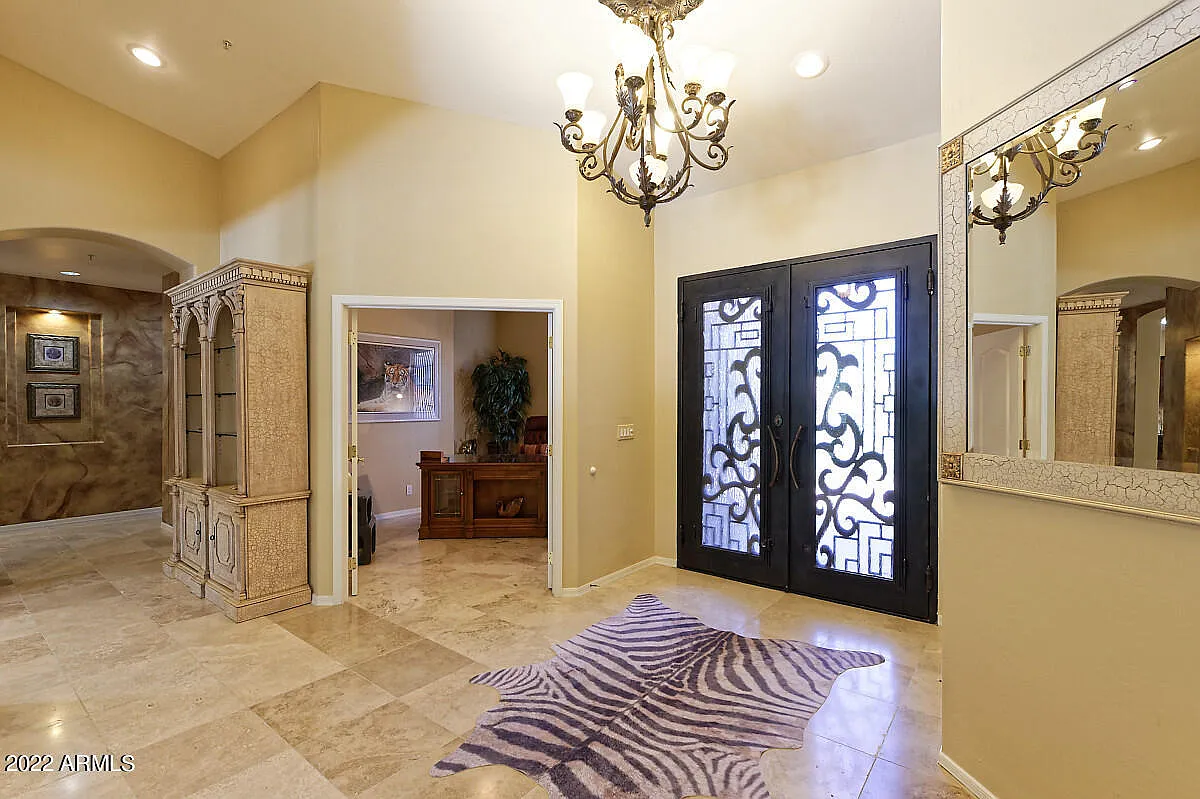 3 bed, 2.5 bath, 3133 sqft, $7,000 — Photo 1