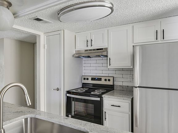 Upgraded Kitchen