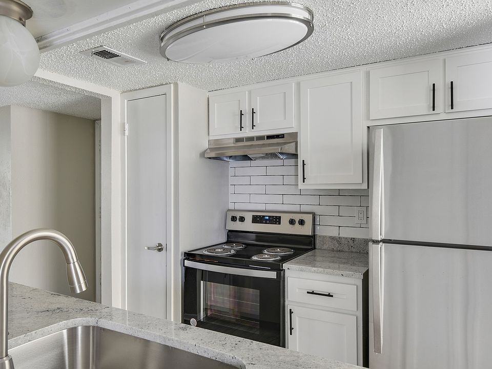 Upgraded Kitchen