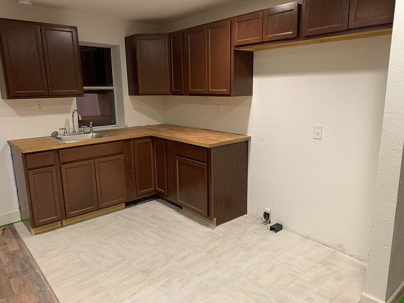2nd image of 7411 E 22nd Ave