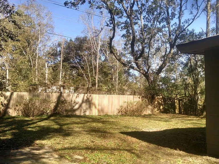 1634 Sharkey St — Photo 26