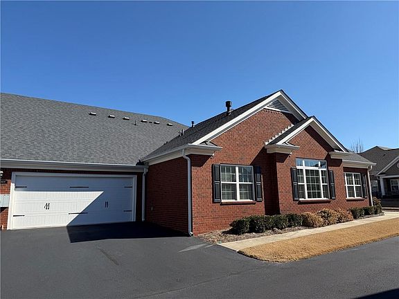 3rd image of 3329 Tree Ridge Ct Unit 791