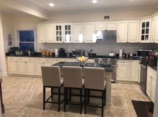55 Raymond St, Hasbrouck Heights, NJ 07604