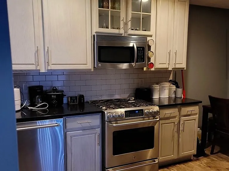 116 Sussex Pl #116 — Photo 5