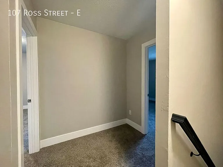 107 Ross St #E — Photo 21